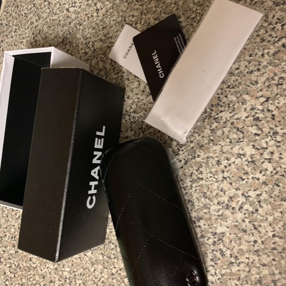 Chanel Sunglasses - Picture 8 of 8